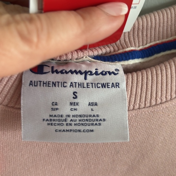 NWT women's Champion Powerblend Crew Sweatshirt pink, SMALL - Picture 5 of 7
